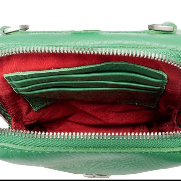 NWT, Hammitt VIP Lime Zest/Brushed Silver Mobile Crossbody Bag - Picture 3 of 7